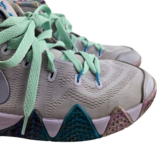 Nike Kyrie 4 GS 90's Basketball Sneakers Size 7 Y Youth White 2018 Muticolor - Picture 3 of 13